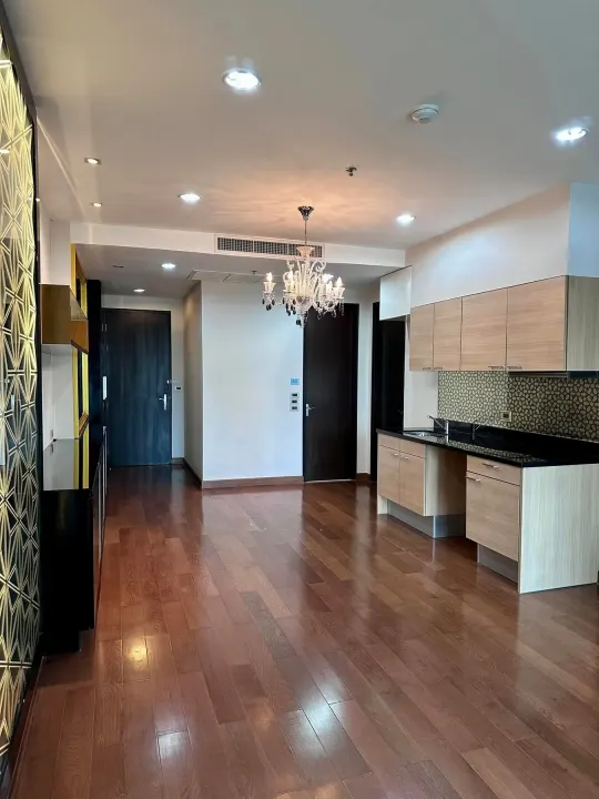 Property photos for The Address Chidlom