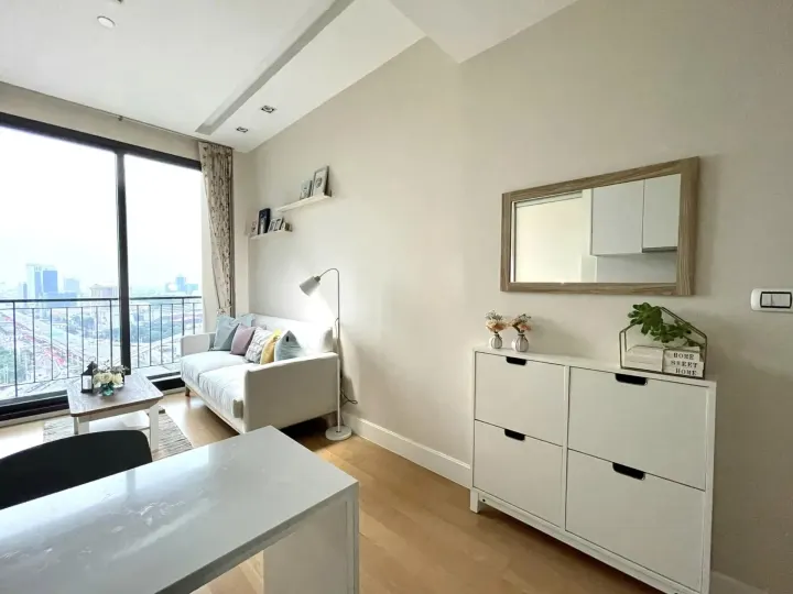 Property photos for Equinox
