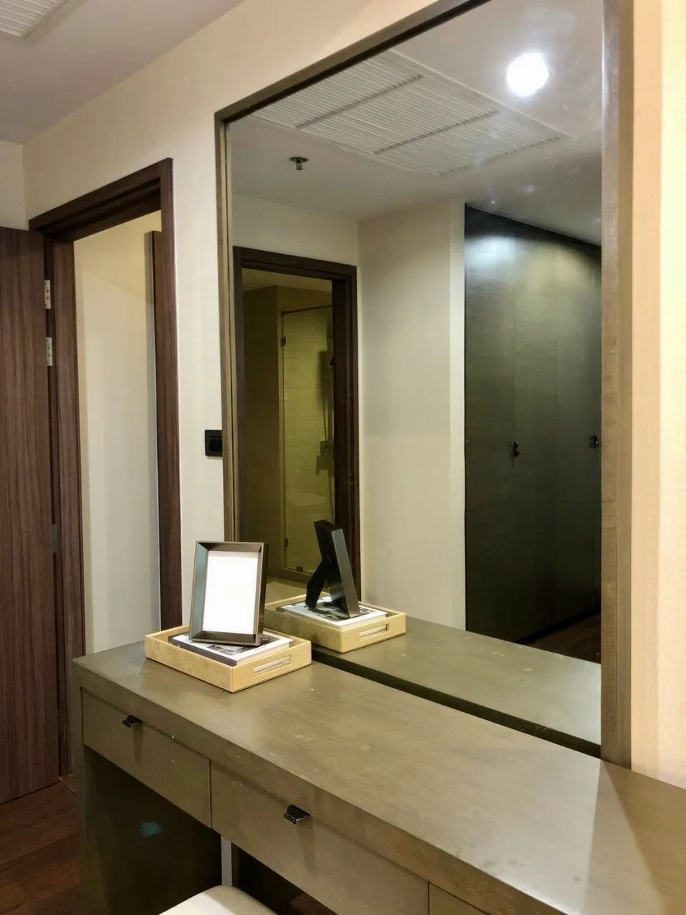 Property photos for The Hudson Sathorn 7