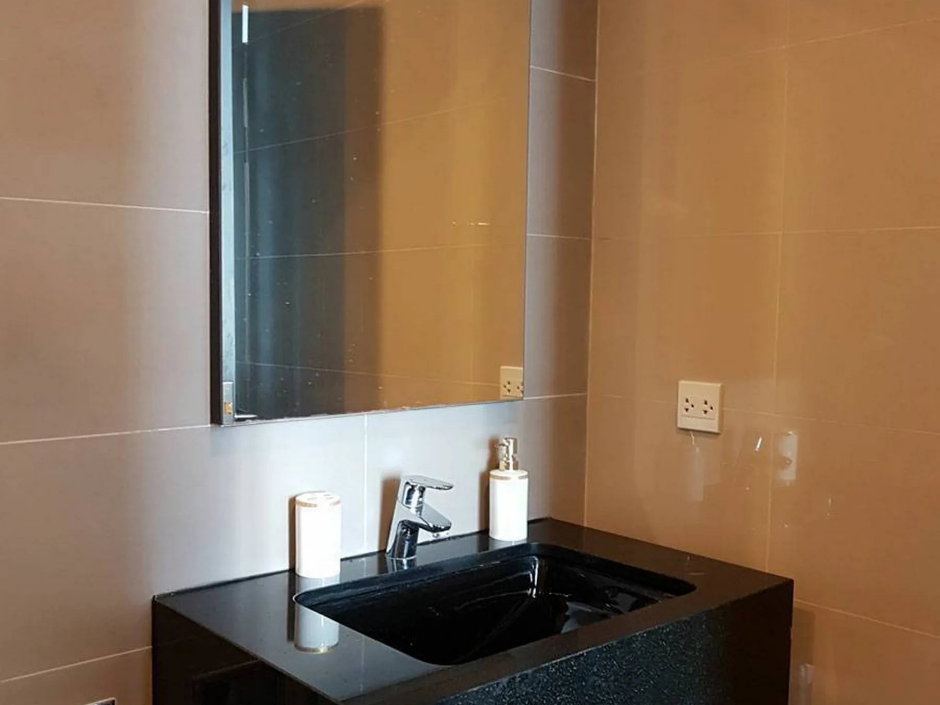 Property photos for Edge Sukhumvit 23