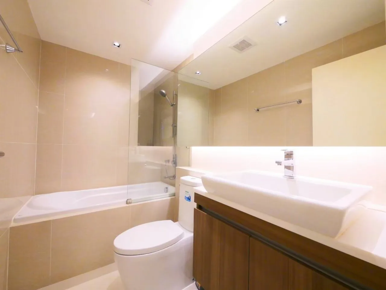 Property photos for Vtara Sukhumvit 36