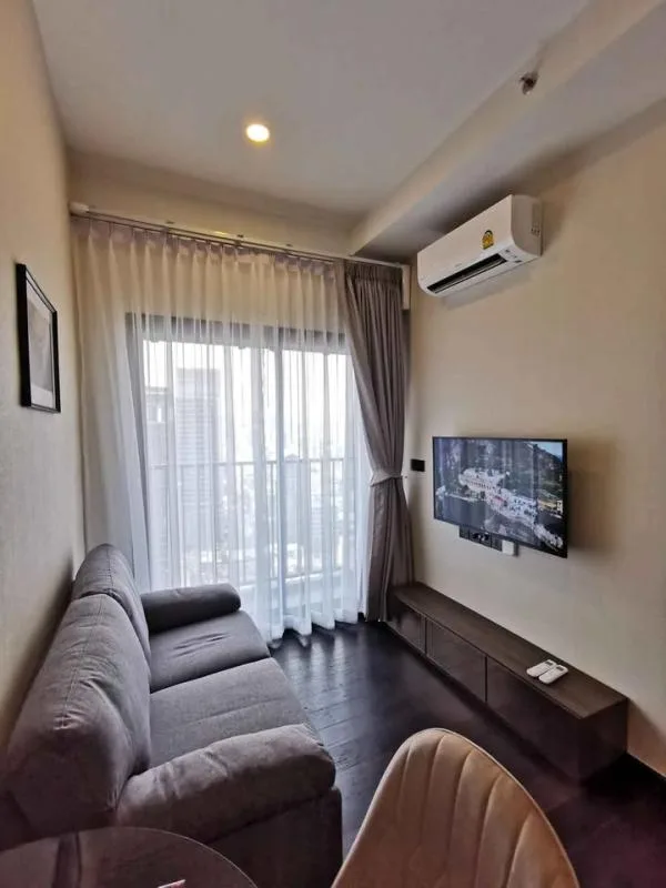 Property photos for Park Origin Thonglor