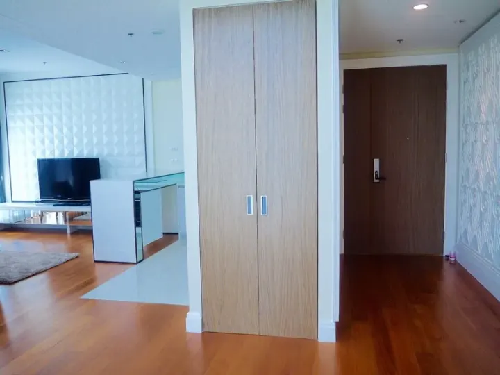 Property photos for Bright Sukhumvit 24