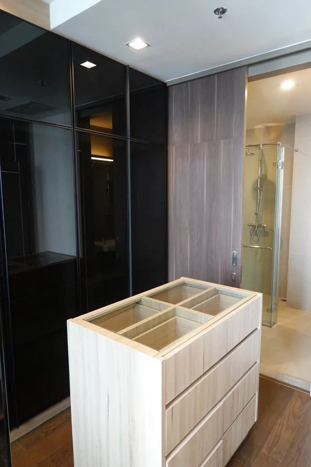 Property photos for Noble Ploenchit