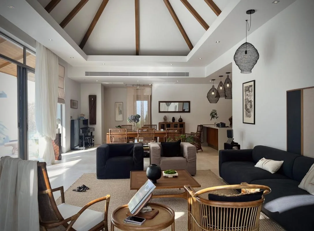 Property photos for Anchan Mountain Breeze