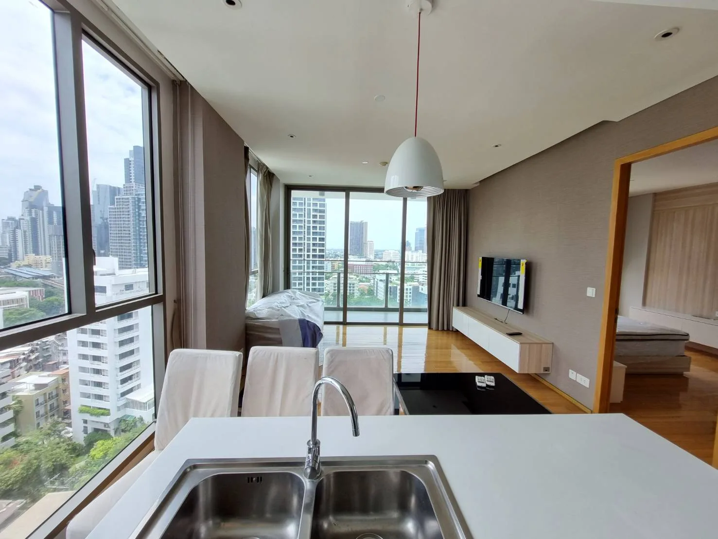 Property photos for Aequa Sukhumvit 49
