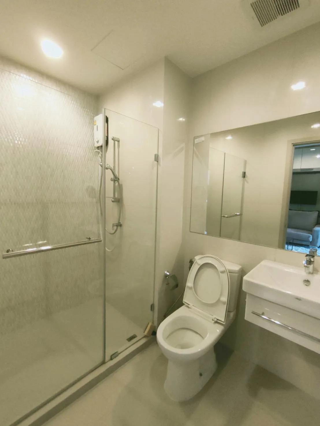 Property photos for Life Sukhumvit 48