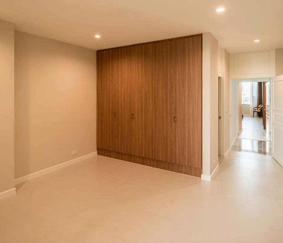Property photos for River House Condominium