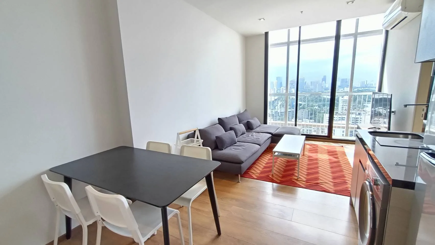 Property photos for Park Origin Phromphong