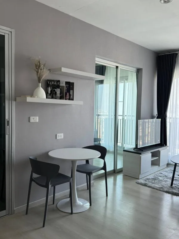 Property photos for Life Ratchadapisek