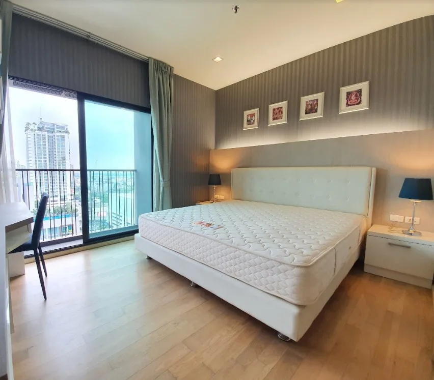 Property photos for Noble Reveal