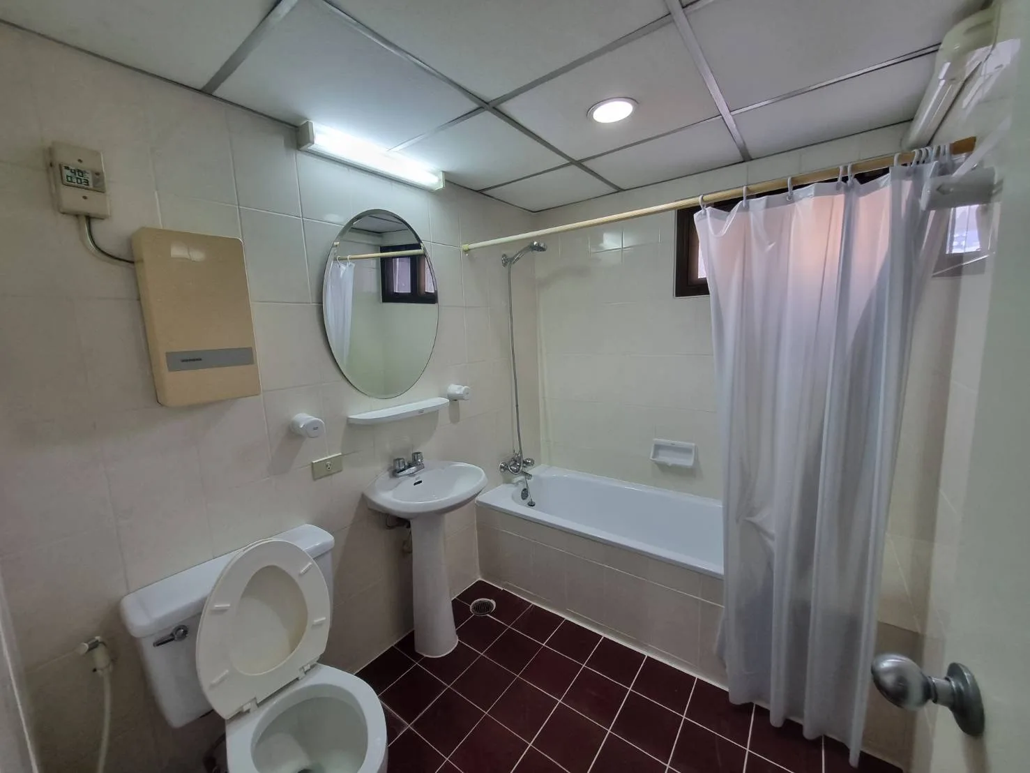 Property photos for Four Wings Mansion