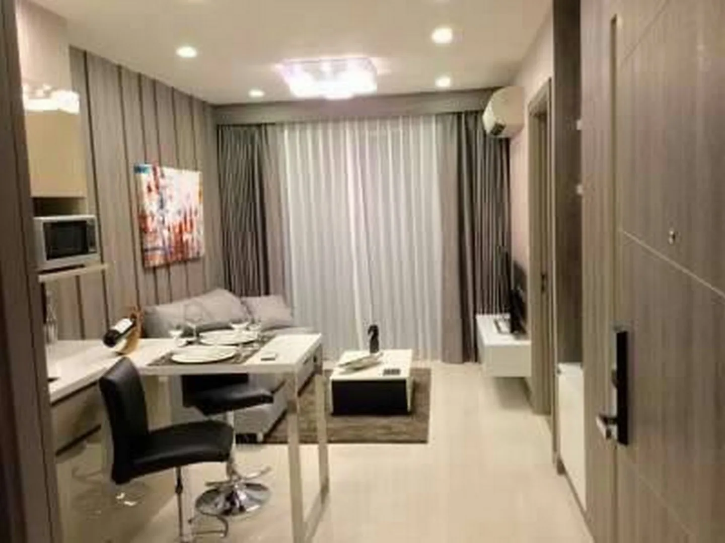 Property photos for Trapezo Sukhumvit 16
