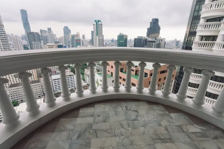 Property photos for State Tower
