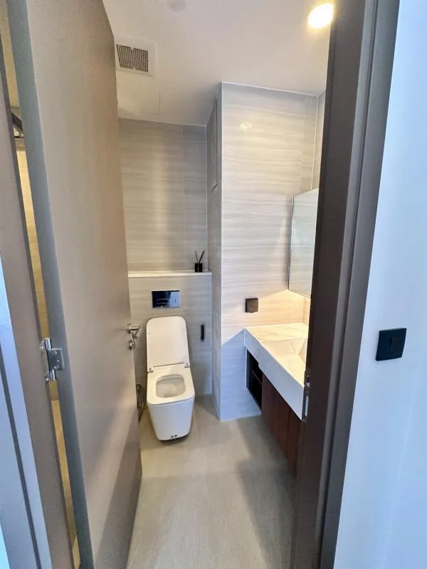 Property photos for Park Origin Thonglor