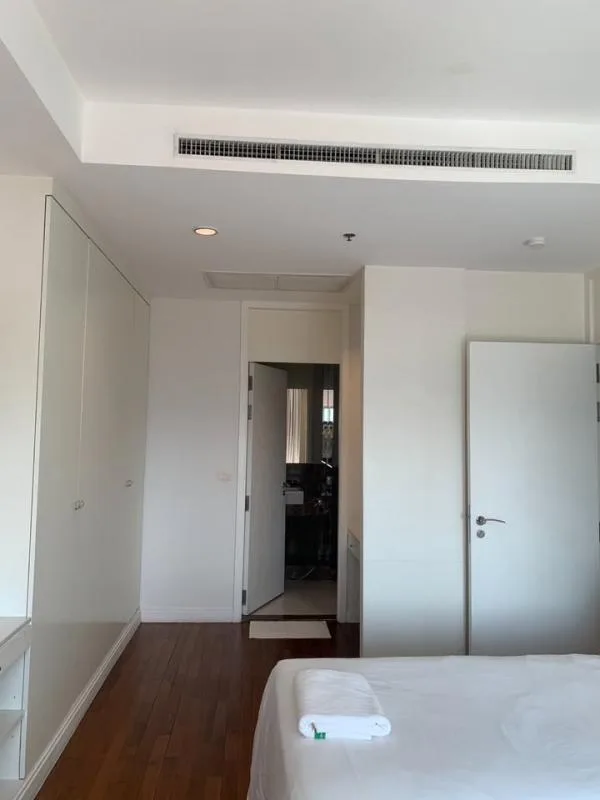 Property photos for Royal Residence Park