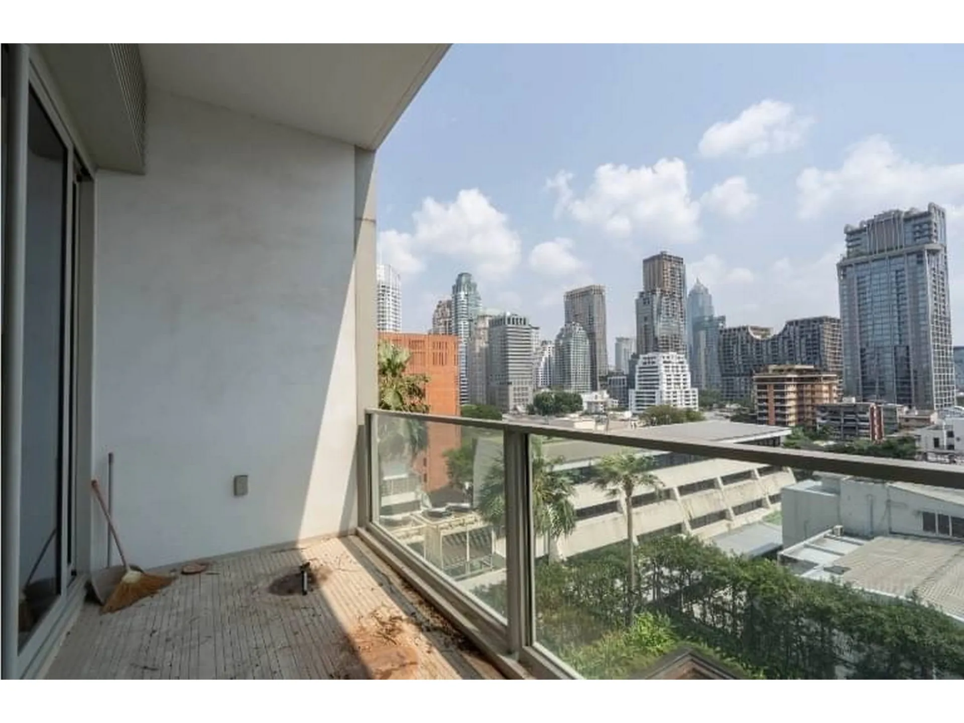 Property photos for 185 Rajadamri
