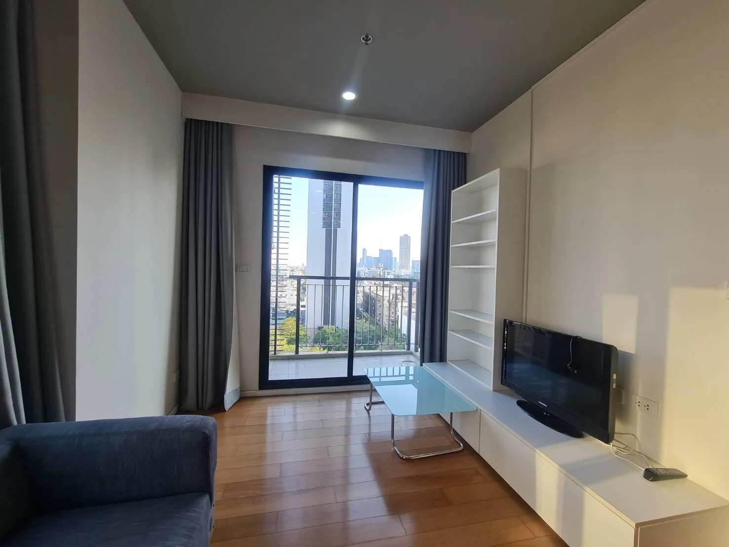 Property photos for Blocs 77