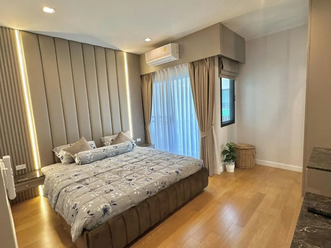 Property photos for Supalai Essence Suanluang