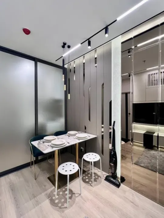 Property photos for Life Rama 4 - Asoke