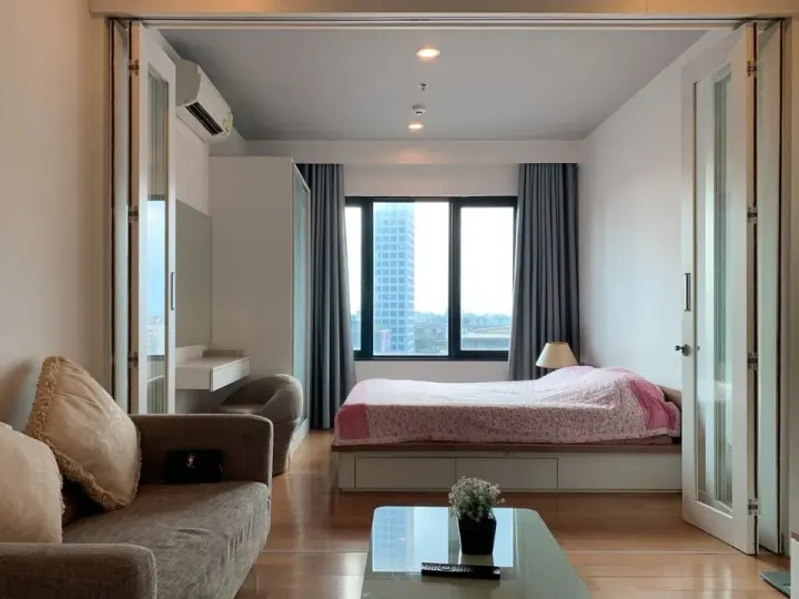 Property photos for Blocs 77