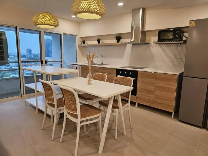 Property photos for Thonglor Tower