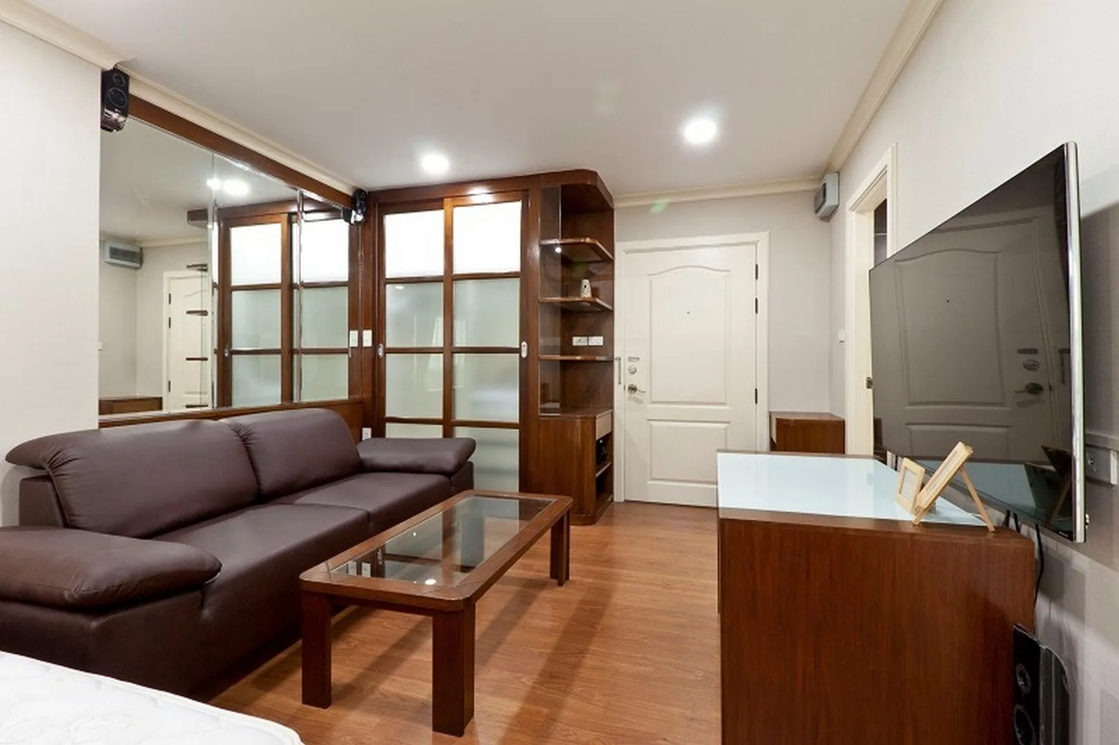 Property photos for Lumpini Suite Sukhumvit 41