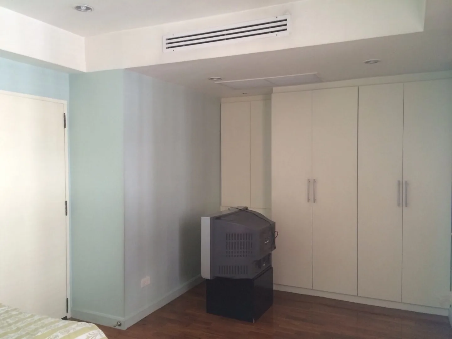 Property photos for Somkid Place