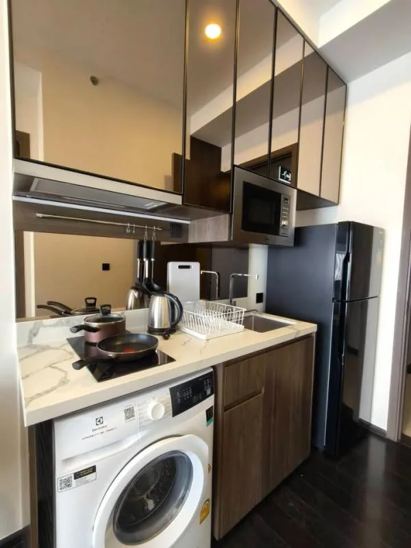 Property photos for Park Origin Thonglor