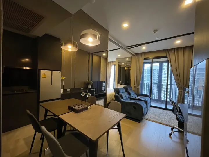 Property photos for Ashton Asoke