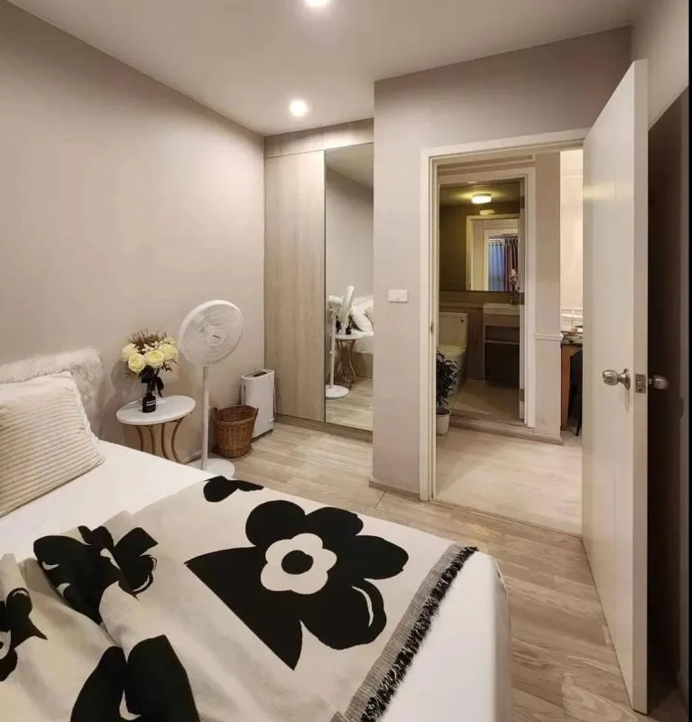 Property photos for The Privacy Rama 9