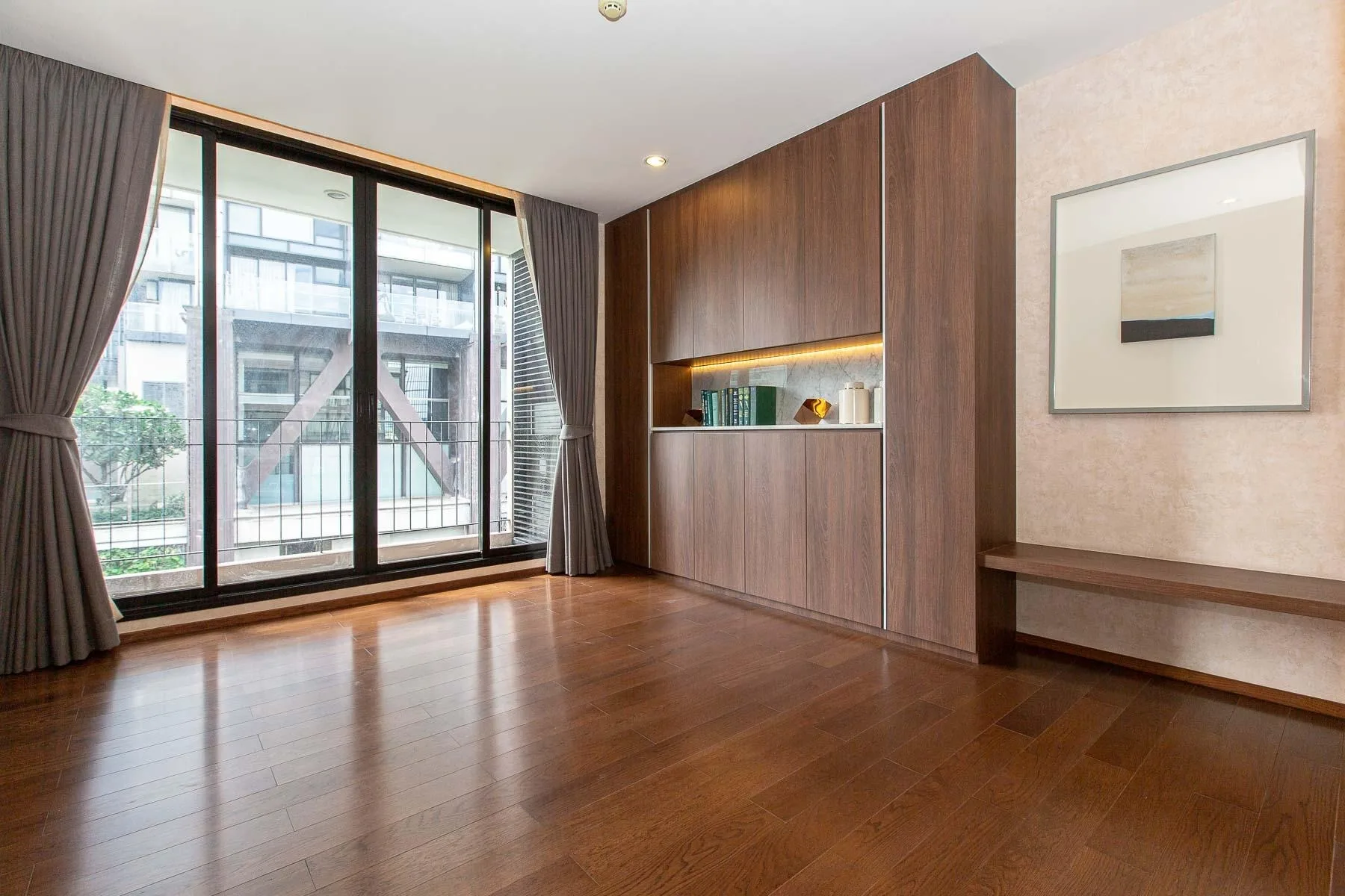 Property photos for The Hudson Sathorn 7