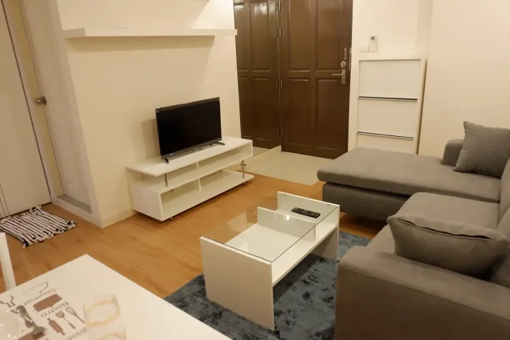 Property photos for Zenith Place  Sukhumvit 71