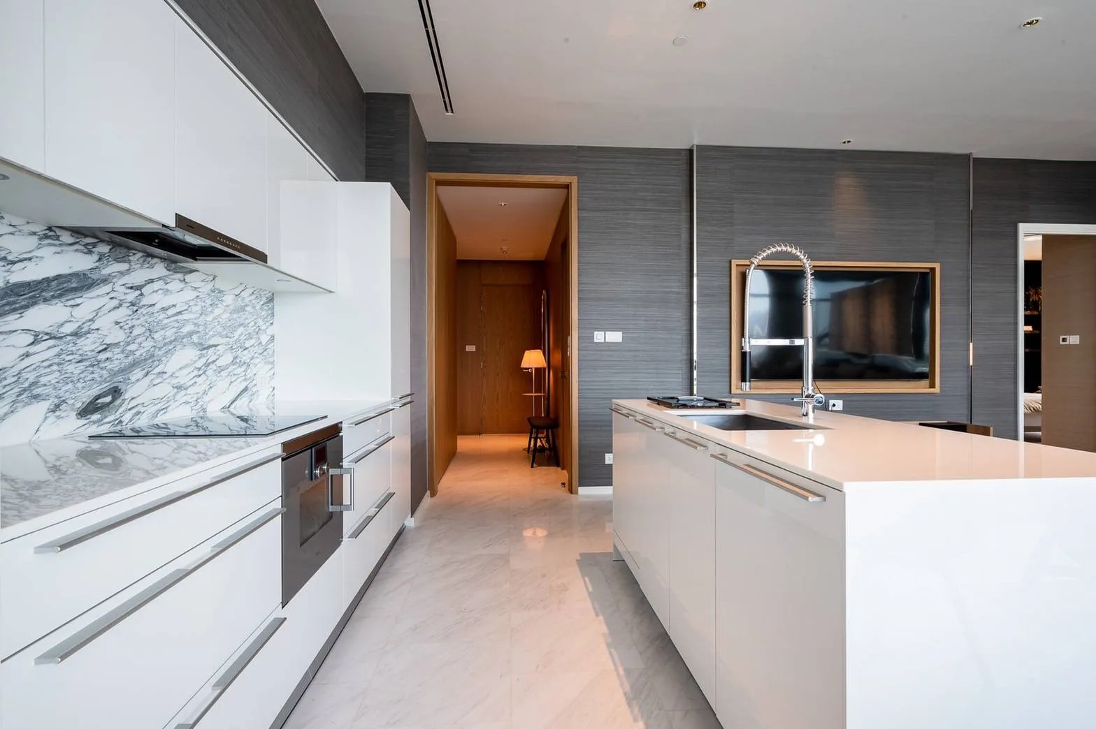 Property photos for Four Seasons Private Residences Bangkok