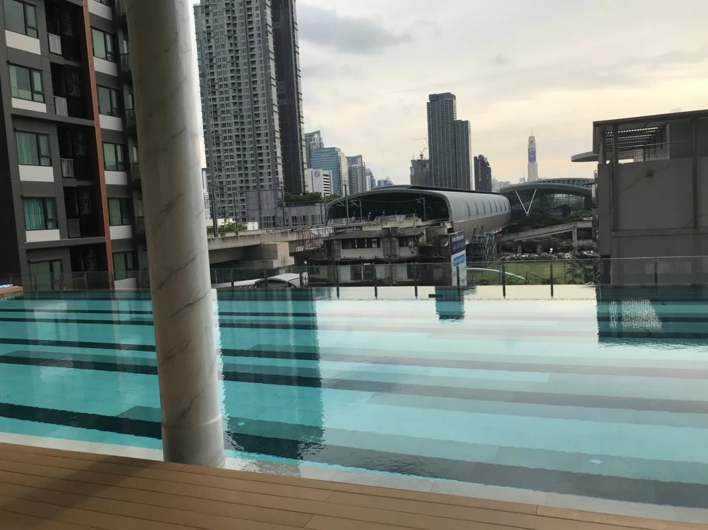 Property photos for Life Asoke