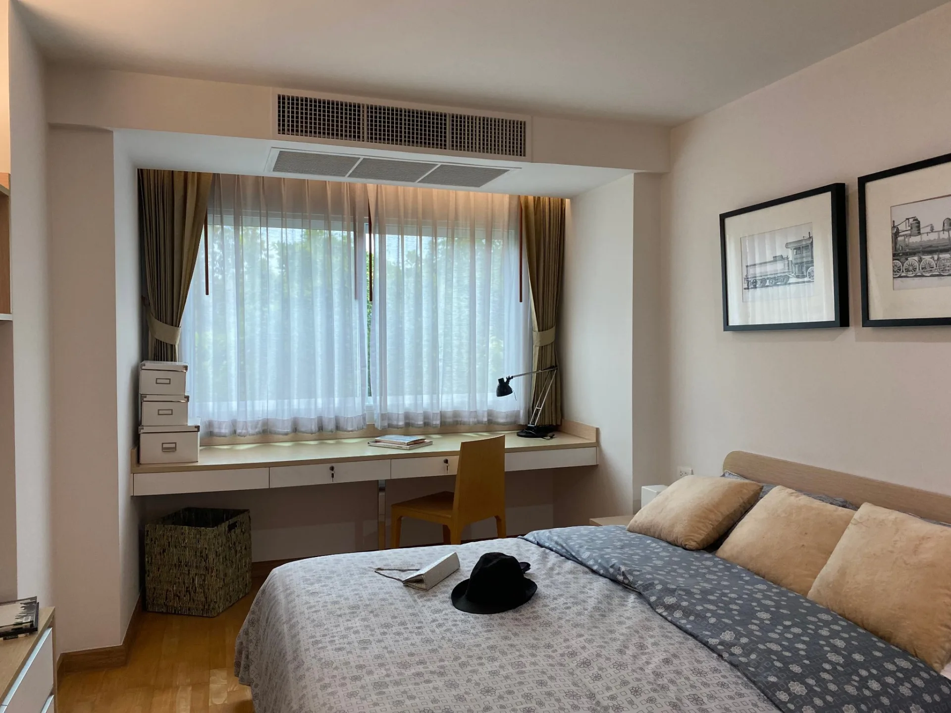 Property photos for Residence 52