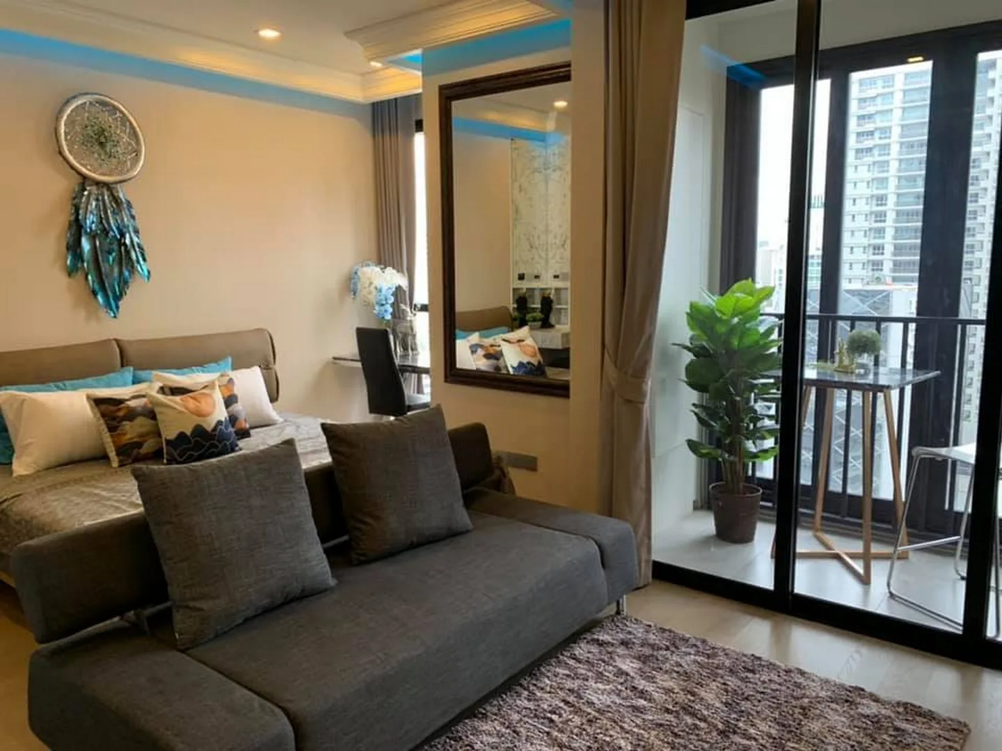 Property photos for Ashton Asoke