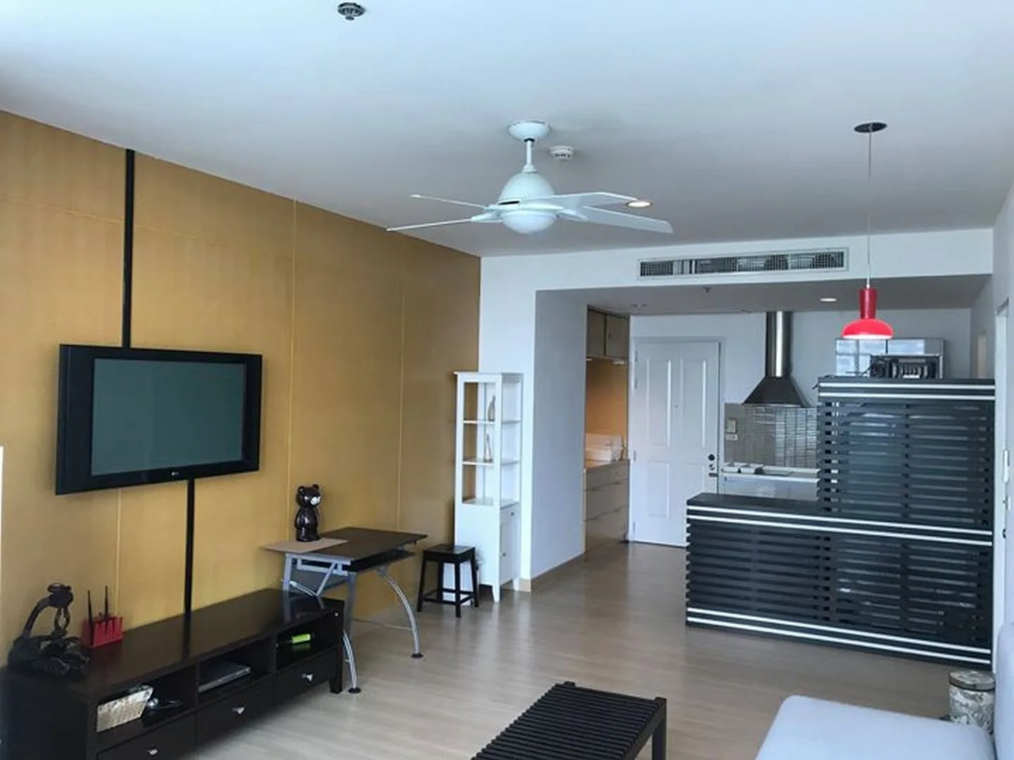 Property photos for Baan Sathorn Chaopraya