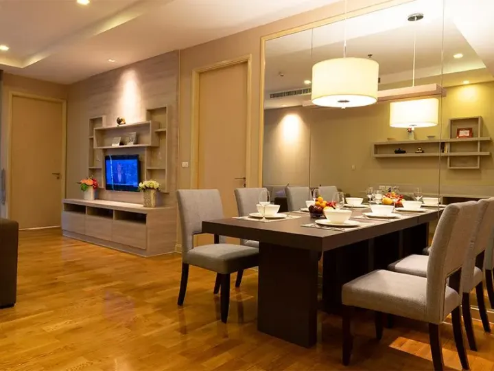 Property photos for 39 Boulevard Executive Residence