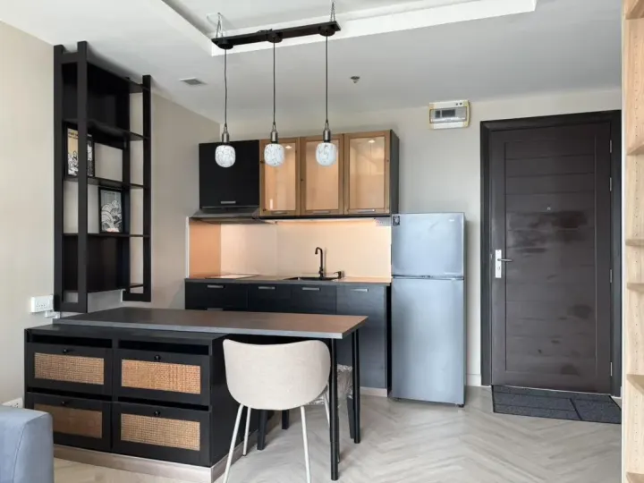 Property photos for Thru Thonglor