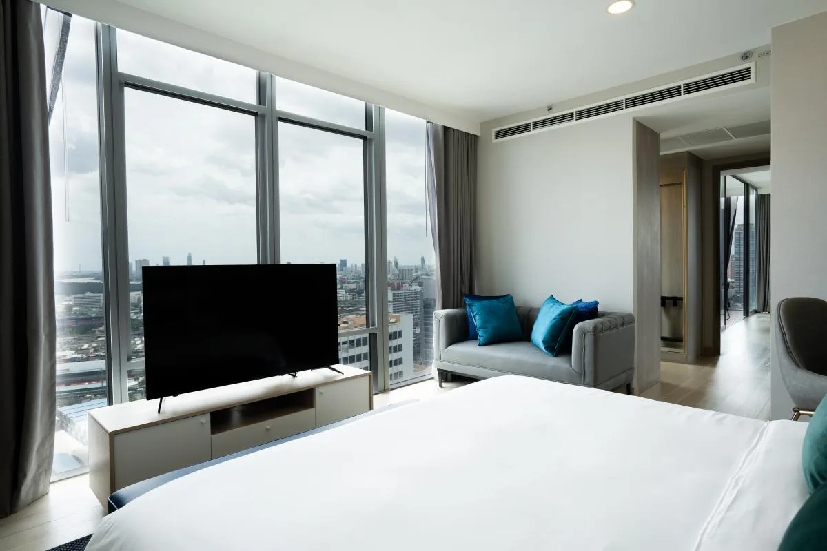Property photos for Siamese Exclusive Queens