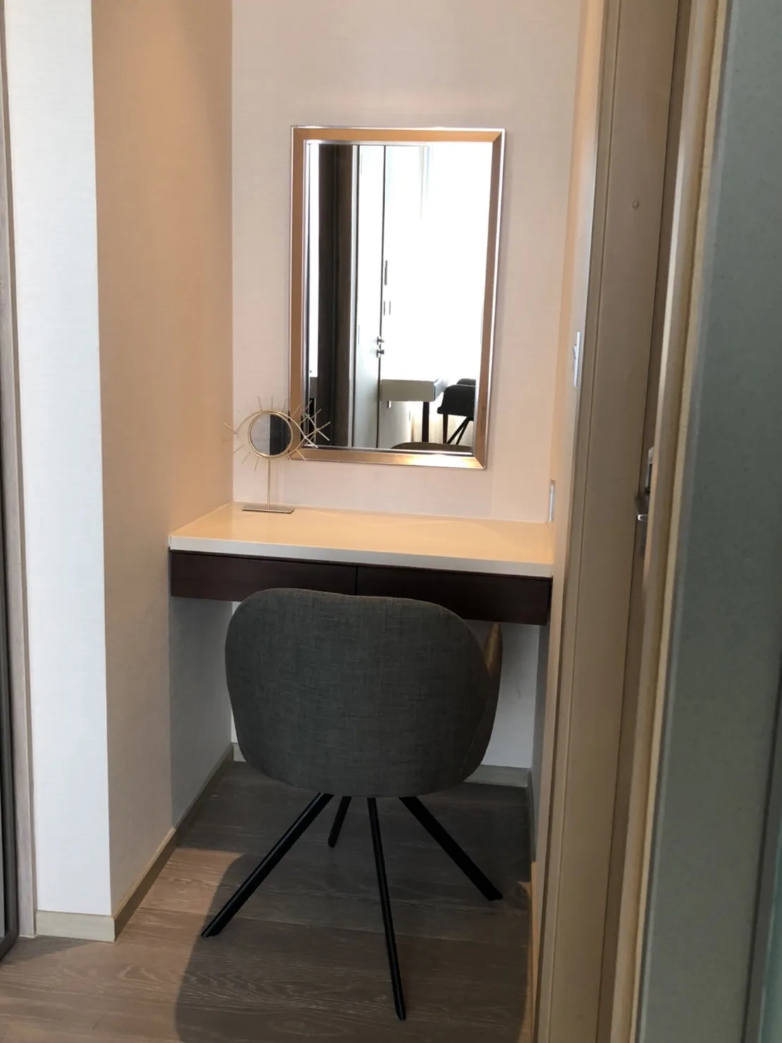 Property photos for The Esse Asoke