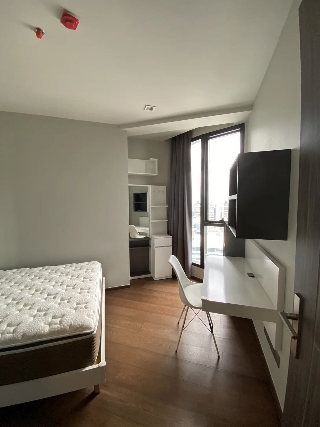 Property photos for Ideo Q Victory