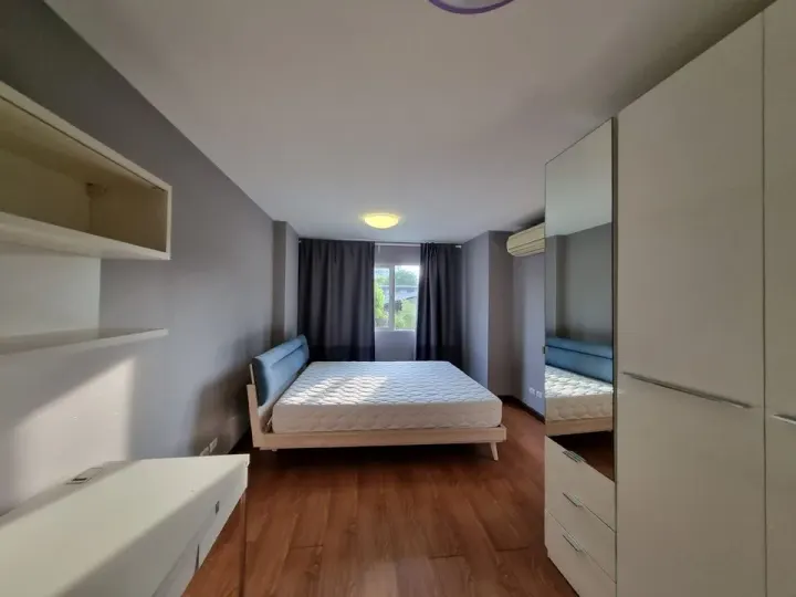 Property photos for Condo One Thonglor
