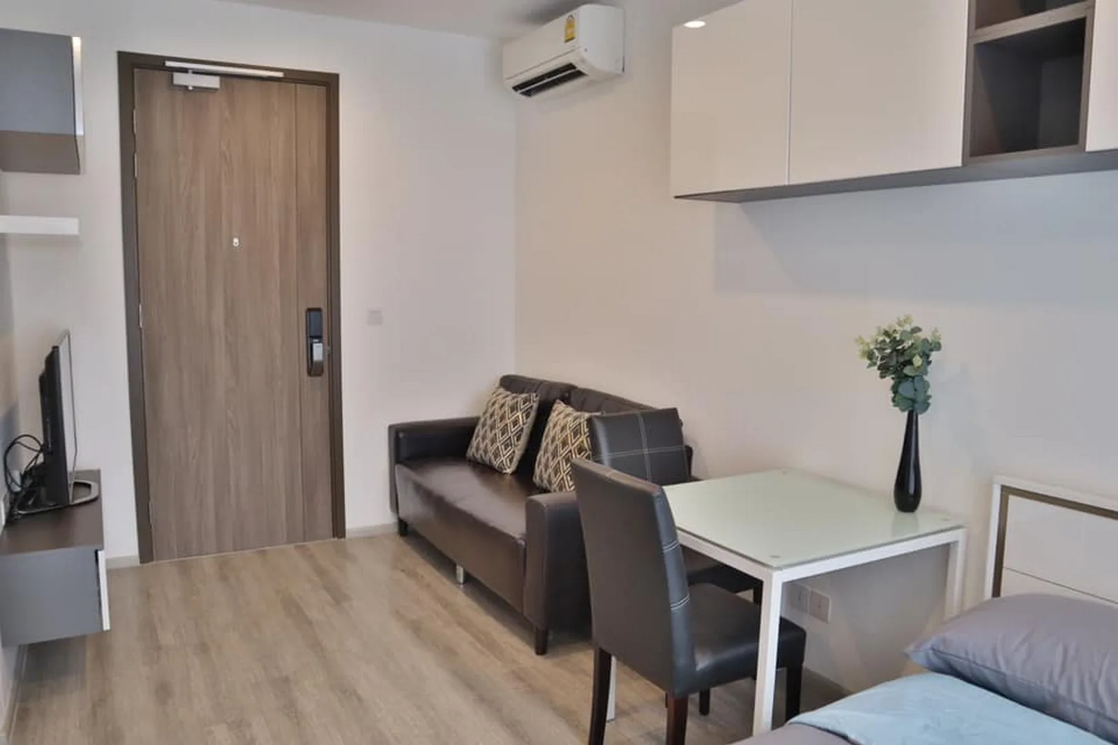 Property photos for Ideo Mobi Asoke