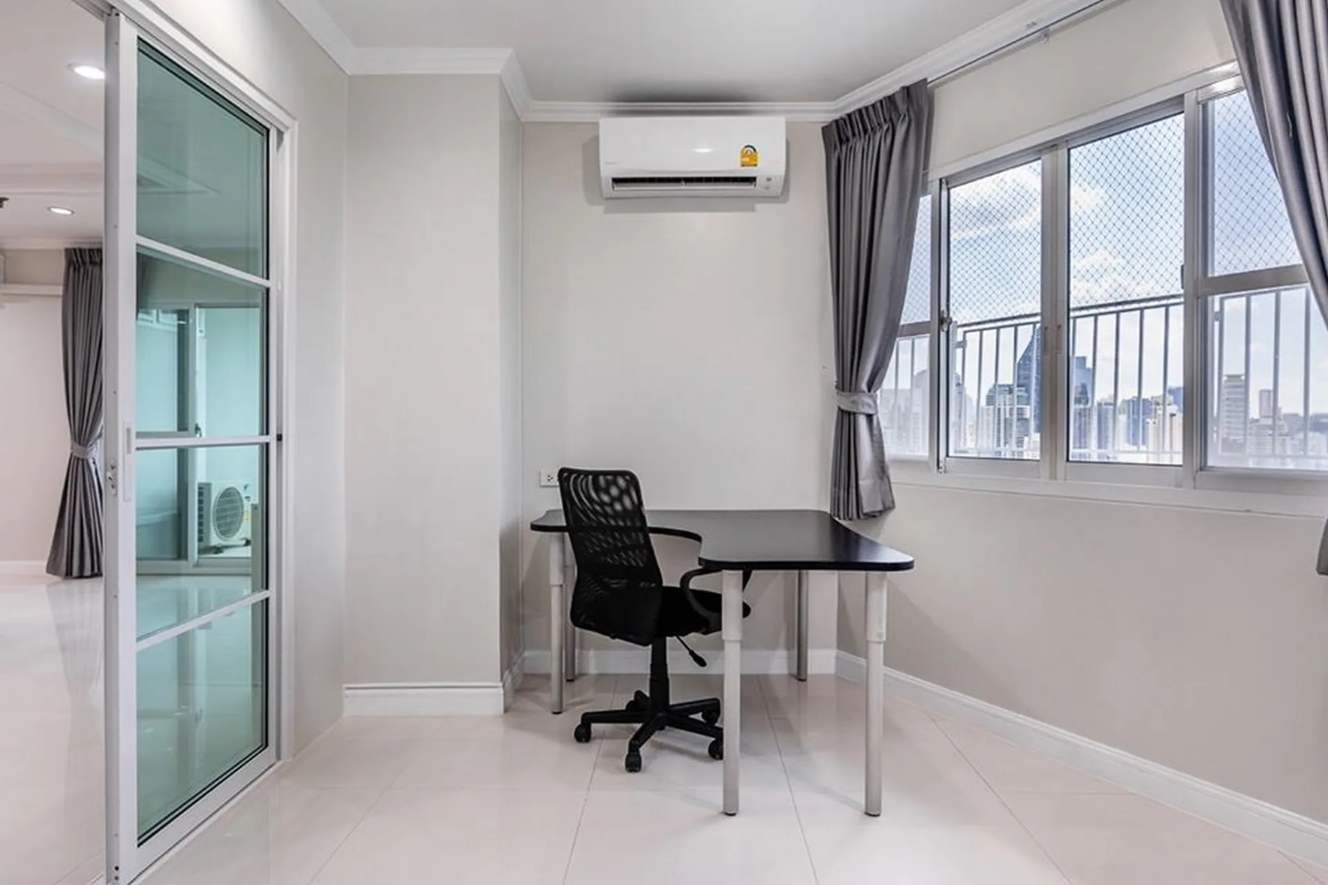 Property photos for Fifty Fifth Tower