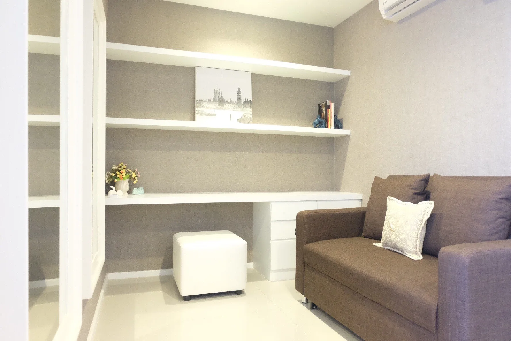 Property photos for Quinn Condo Ratchada