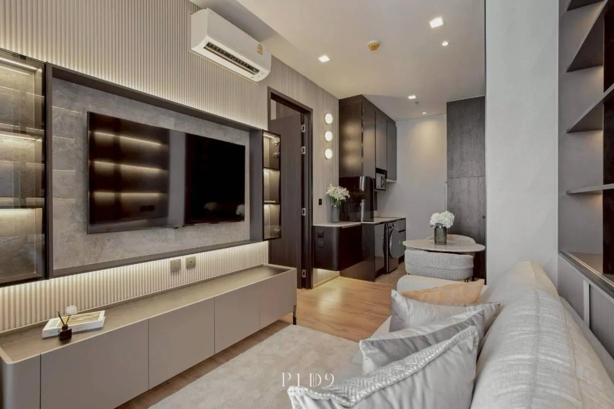 Property photos for Noble Around Ari