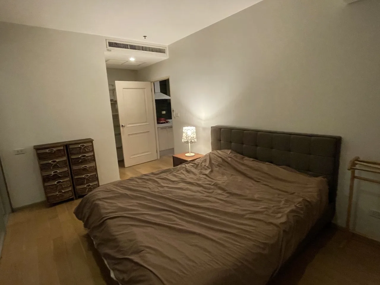 Property photos for Noble Reflex