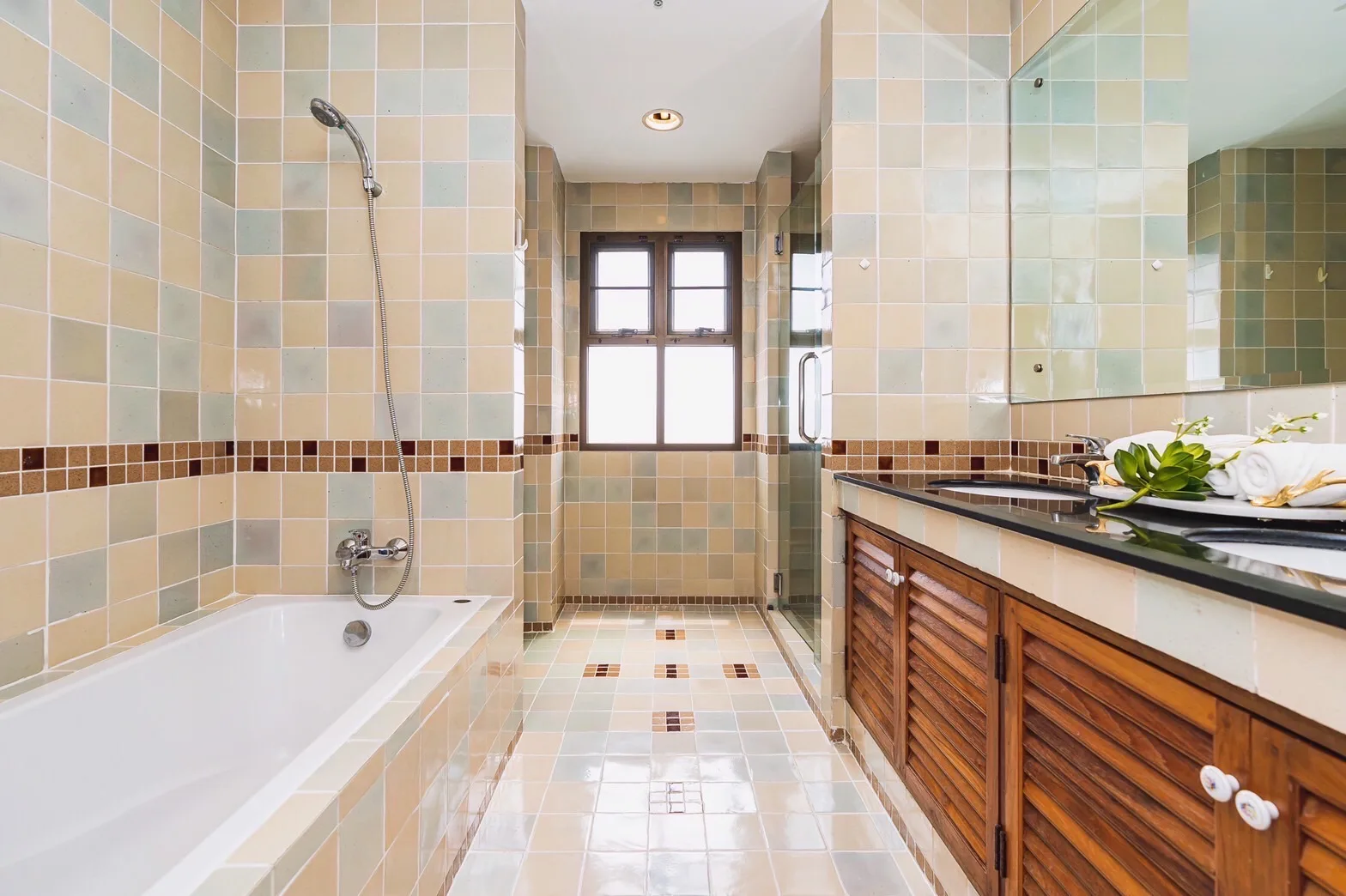 Property photos for Baan Suan Chan